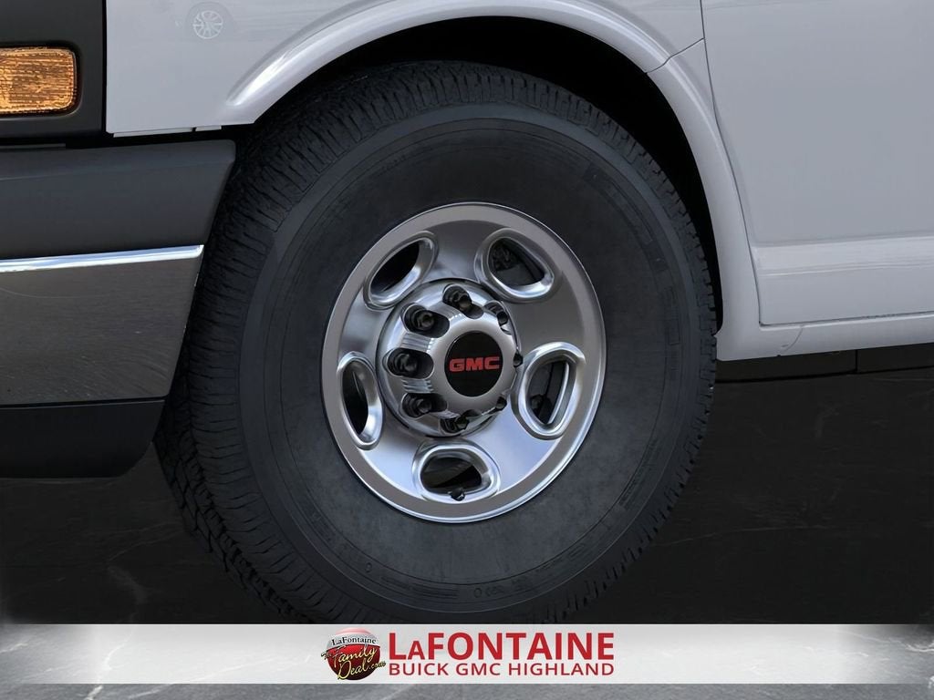 2025 GMC Savana Cargo 3500 Work Van