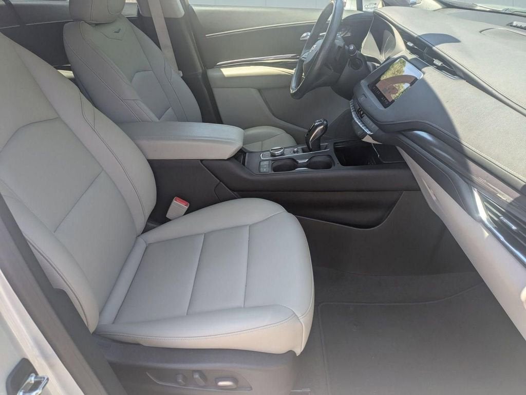 2019 Cadillac XT4 AWD Luxury