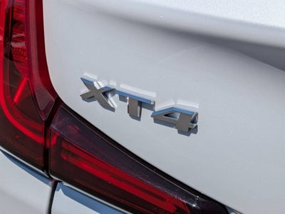 2024 Cadillac XT4 Premium Luxury