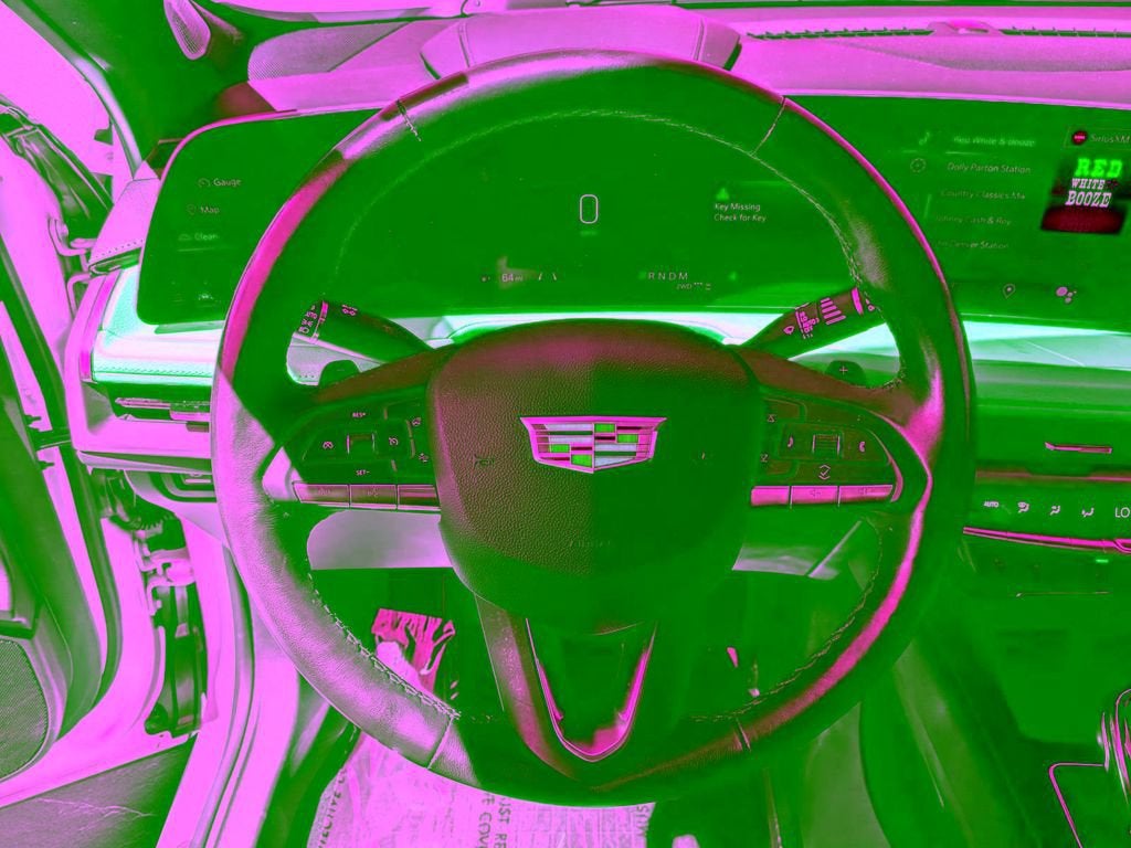 2024 Cadillac XT4 Premium Luxury