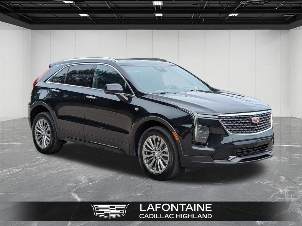 2024 Cadillac XT4 Premium Luxury