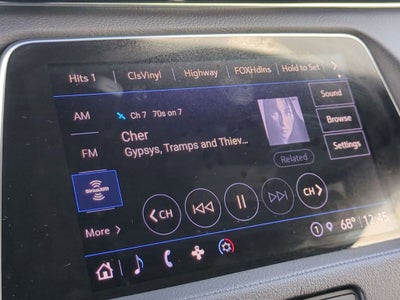 2022 Cadillac XT4 Premium Luxury