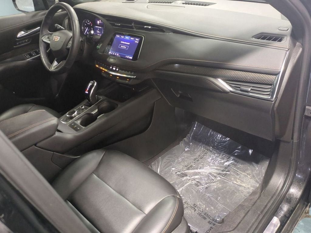 2022 Cadillac XT4 Sport