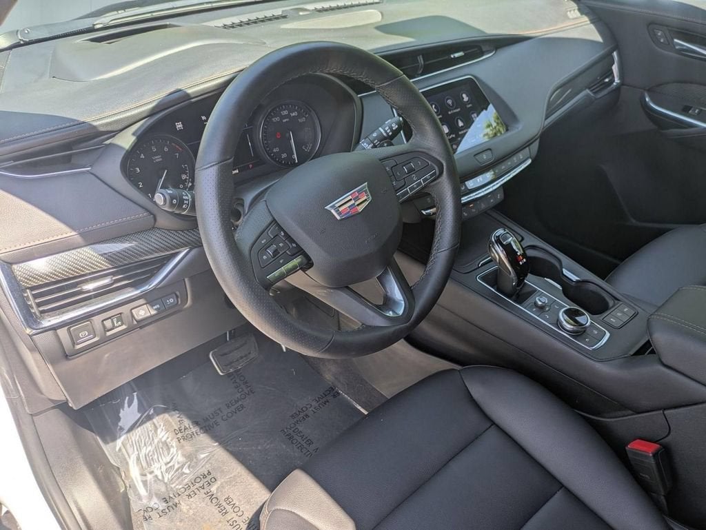 2023 Cadillac XT4 Sport