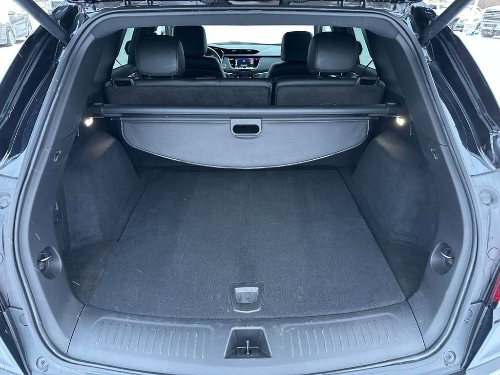 2023 Cadillac XT5 Luxury