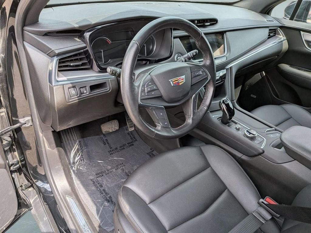 2023 Cadillac XT5 Luxury