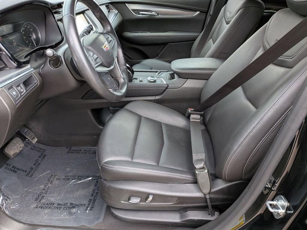 2023 Cadillac XT5 Luxury