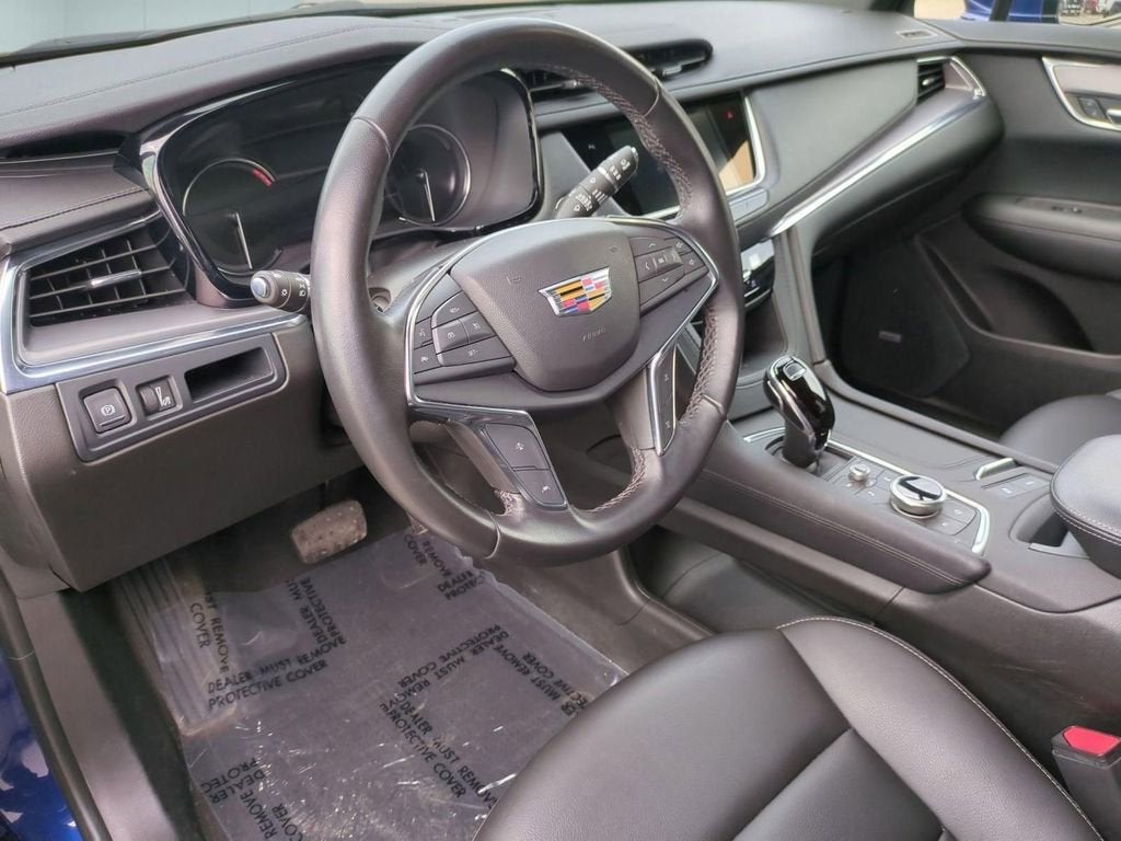 2023 Cadillac XT5 Luxury