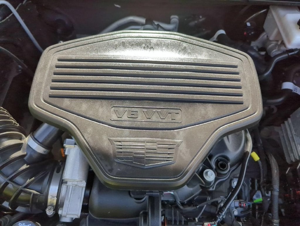 2023 Cadillac XT5 FWD Premium Luxury