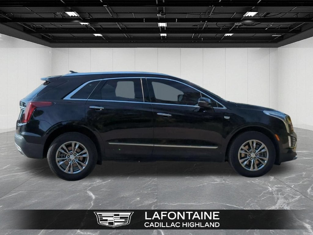 2023 Cadillac XT5 FWD Premium Luxury