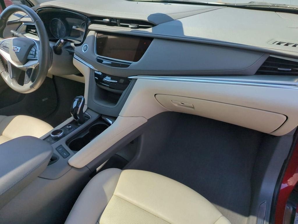 2023 Cadillac XT5 Premium Luxury