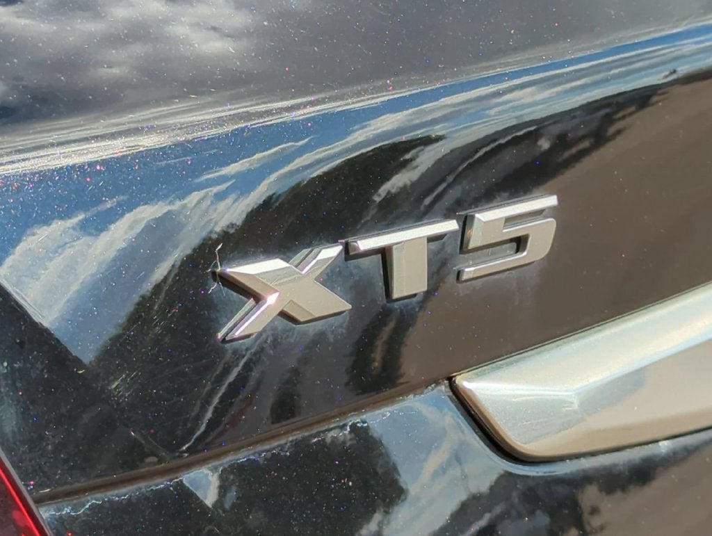 2024 Cadillac XT5 Premium Luxury