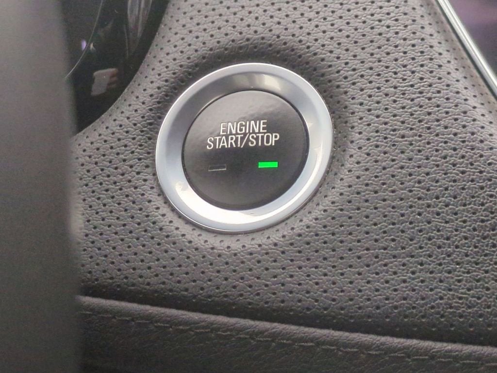 2018 Cadillac XT5 Luxury AWD