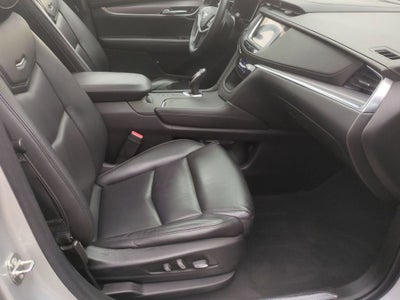 2018 Cadillac XT5 Luxury AWD