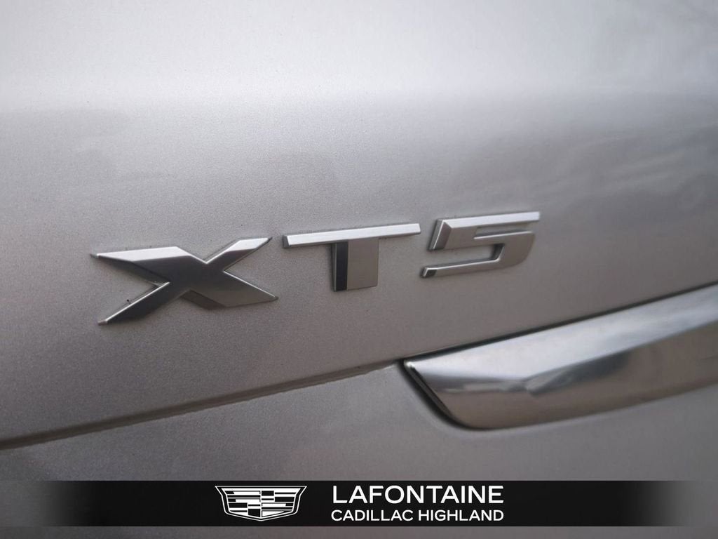 2018 Cadillac XT5 Luxury AWD