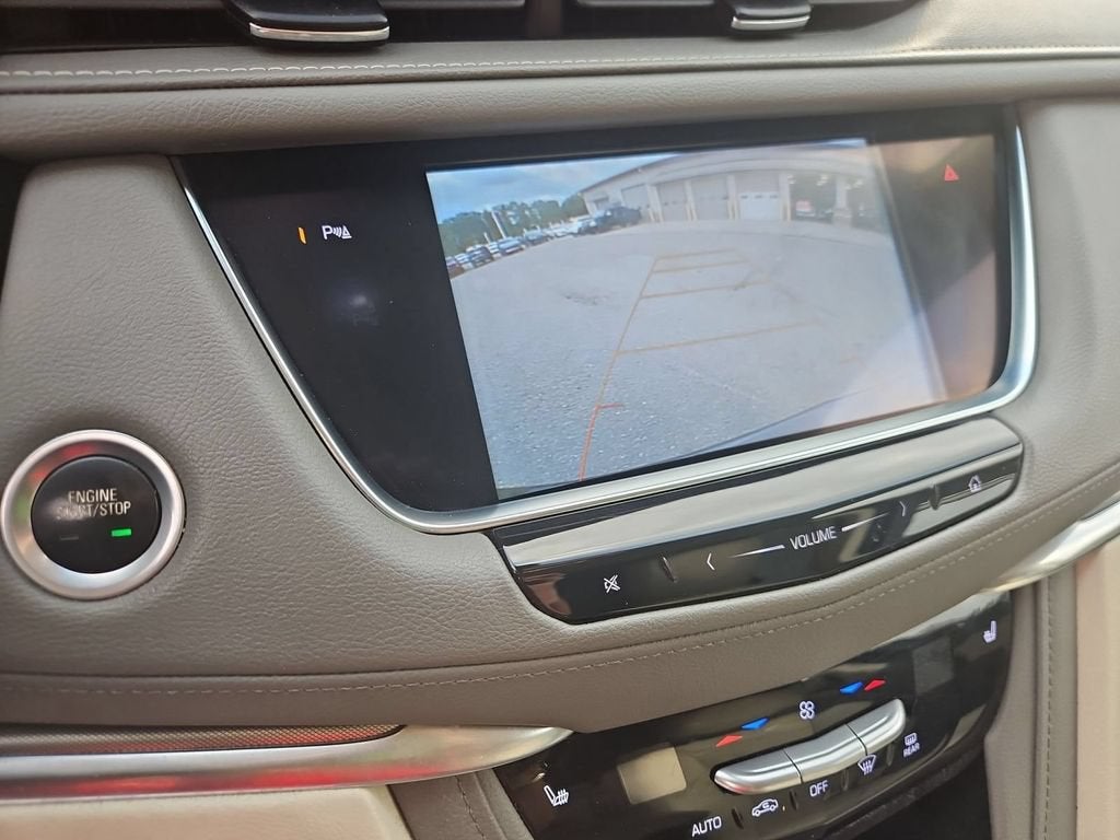 2018 Cadillac XT5 Luxury AWD