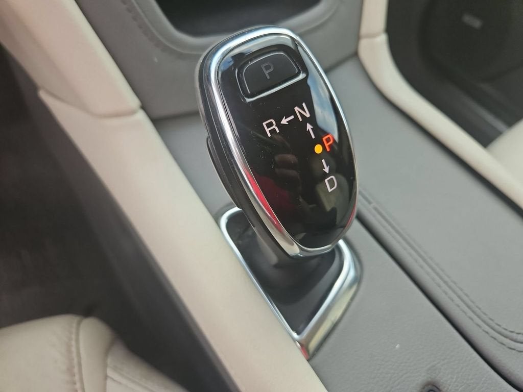 2018 Cadillac XT5 Luxury AWD