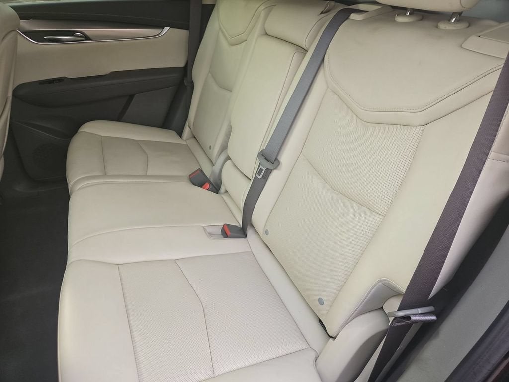 2018 Cadillac XT5 Luxury AWD