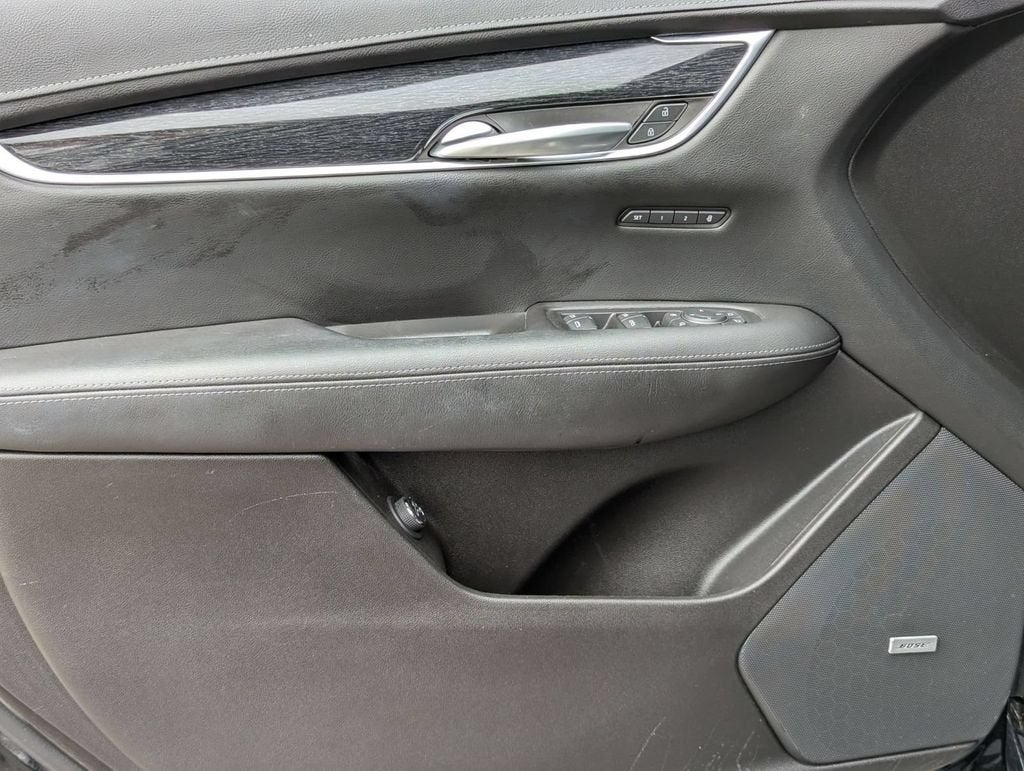 2022 Cadillac XT5 AWD Premium Luxury