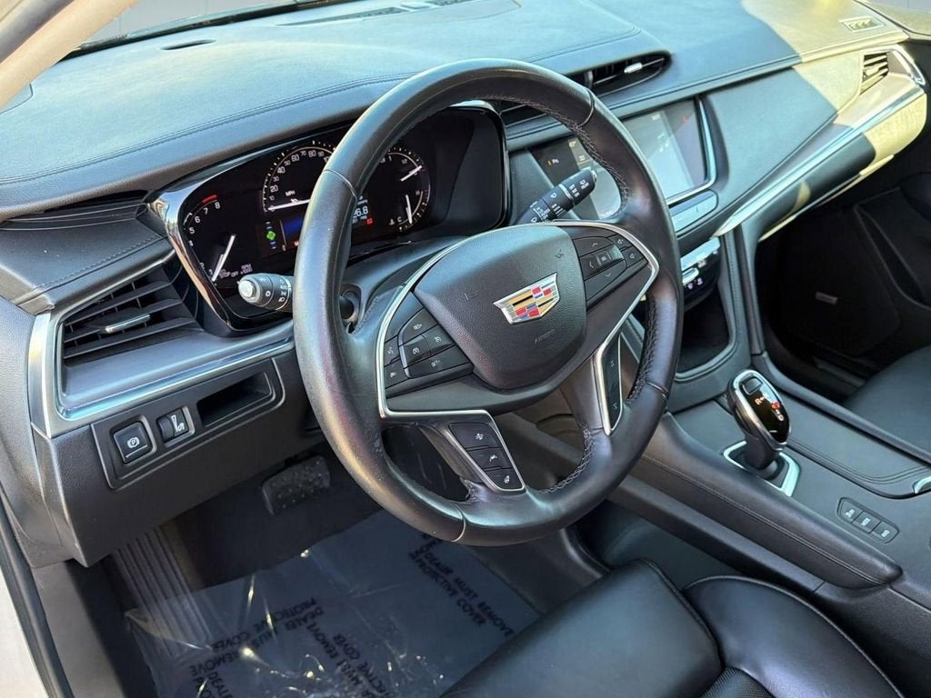 2017 Cadillac XT5 Luxury AWD