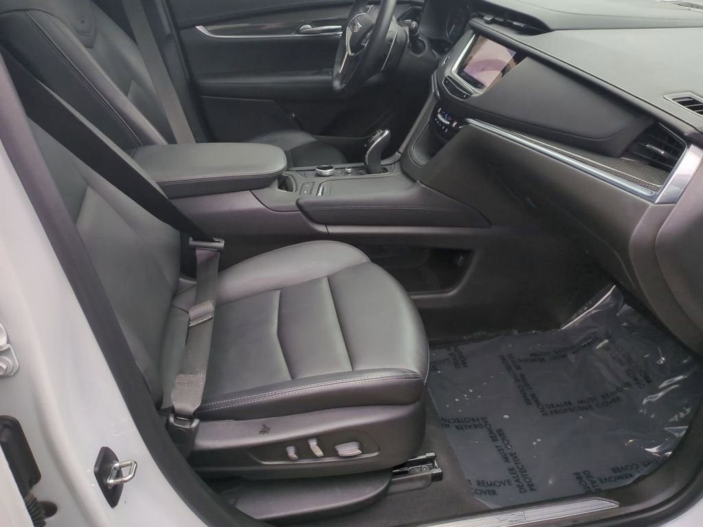 2023 Cadillac XT5 Sport