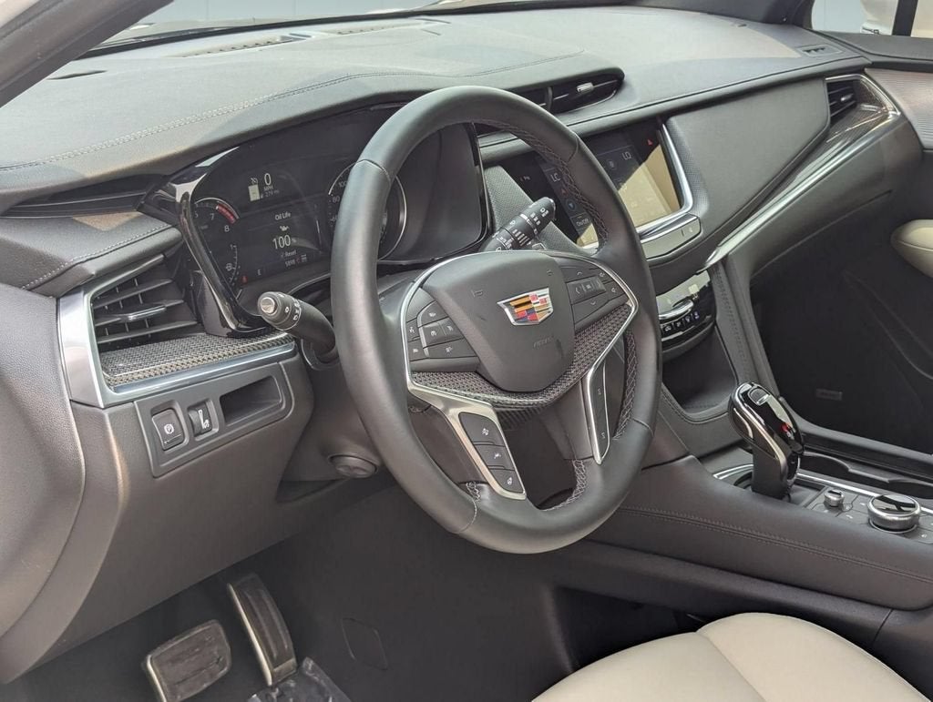 2025 Cadillac XT5 Sport