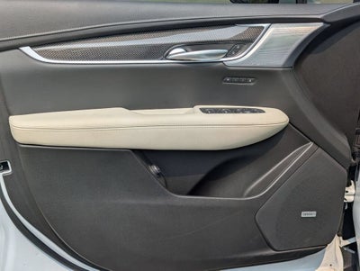 2025 Cadillac XT5 Sport