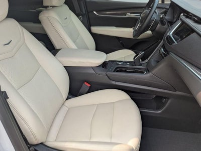 2025 Cadillac XT5 Sport