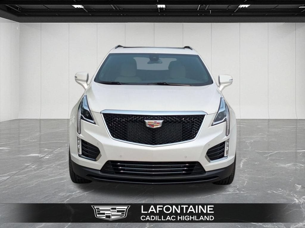 2025 Cadillac XT5 Sport