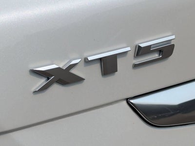 2025 Cadillac XT5 Sport
