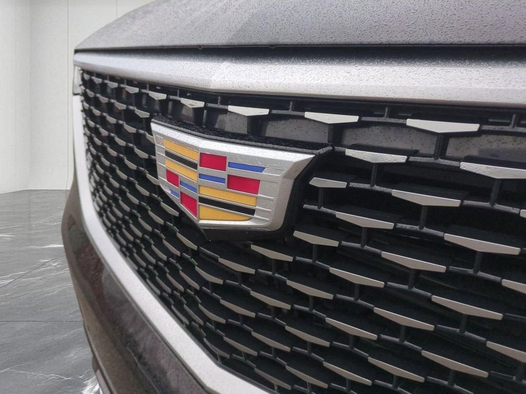 2025 Cadillac XT6 Luxury