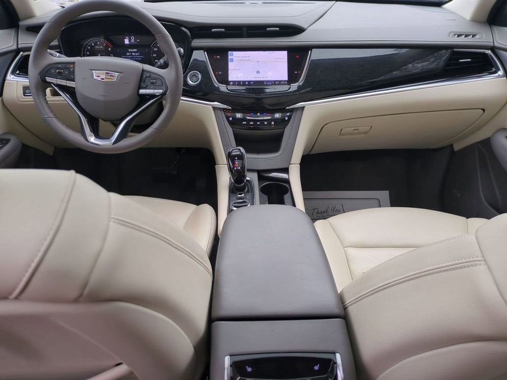2023 Cadillac XT6 Premium Luxury