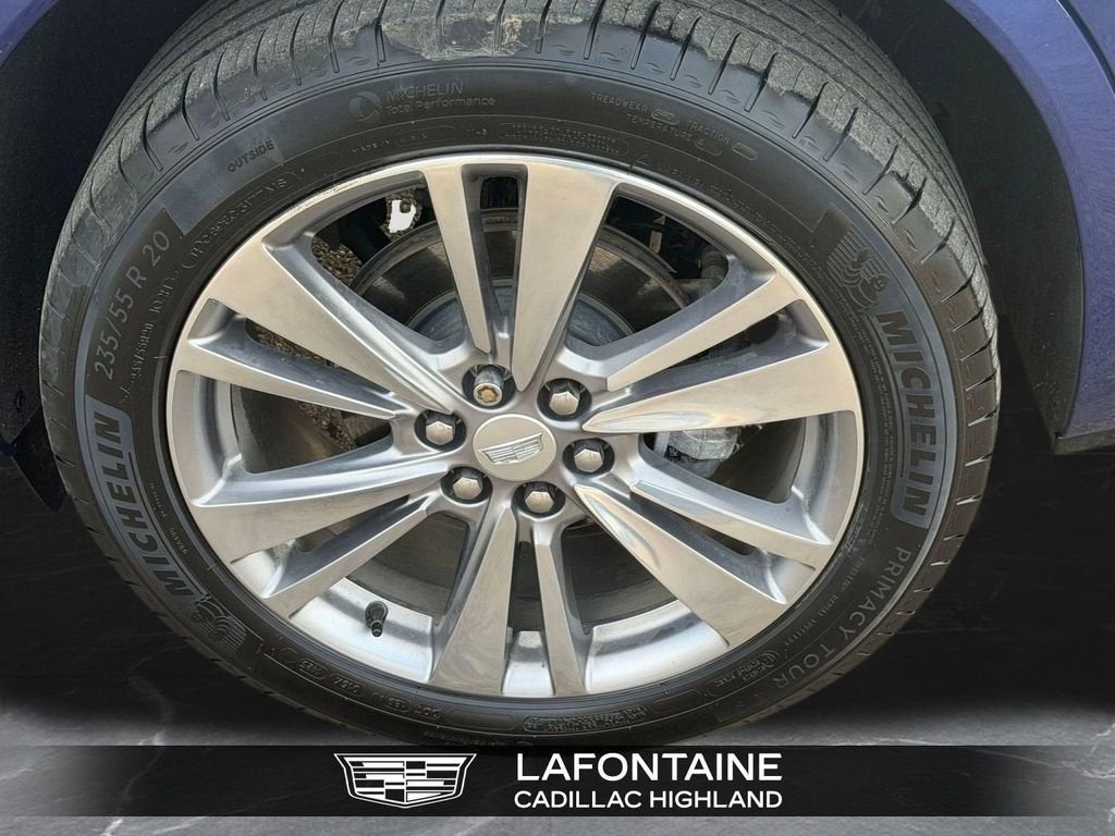 2023 Cadillac XT6 Premium Luxury