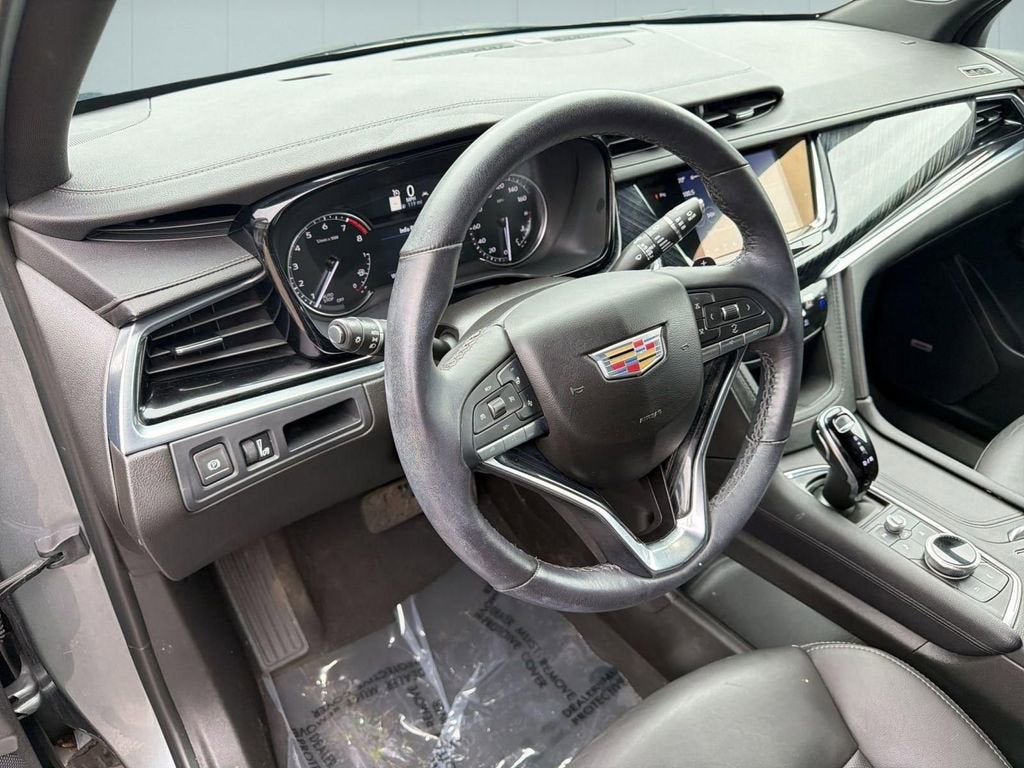 2024 Cadillac XT6 Premium Luxury