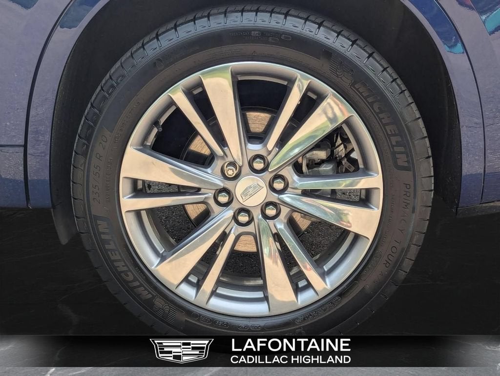 2025 Cadillac XT6 Premium Luxury