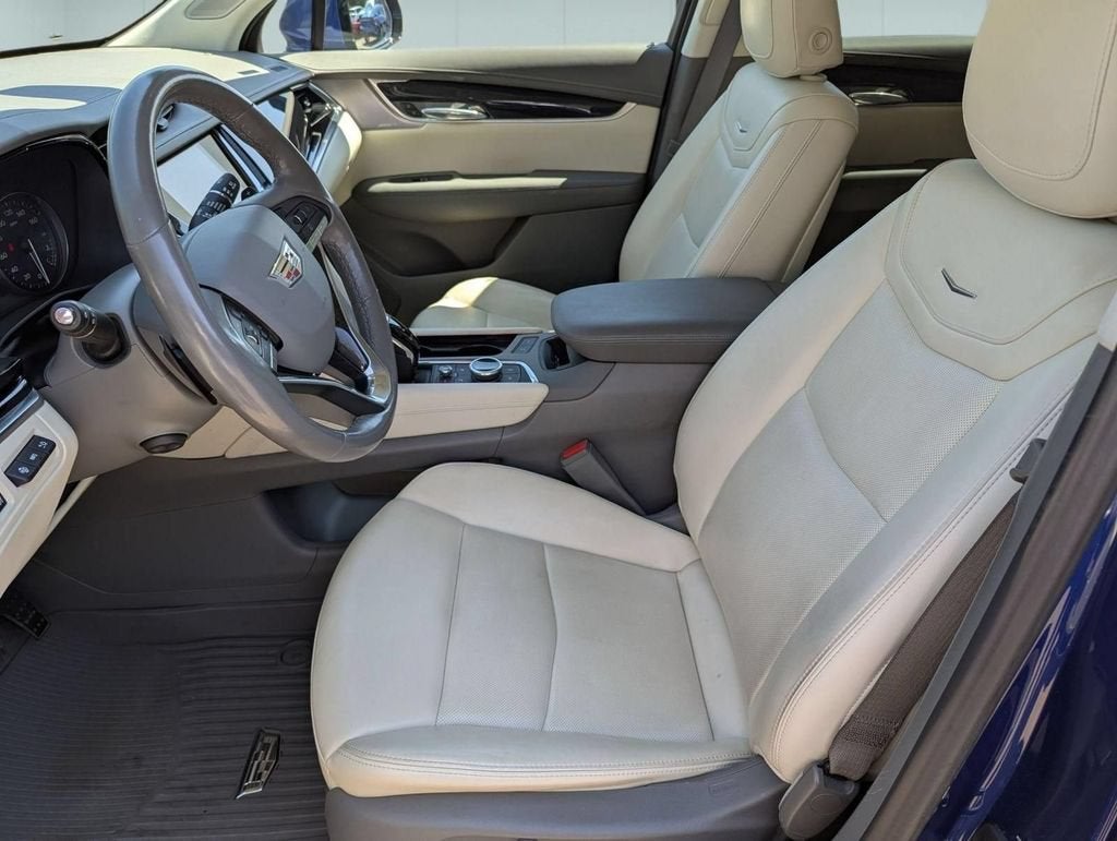 2023 Cadillac XT6 AWD Premium Luxury