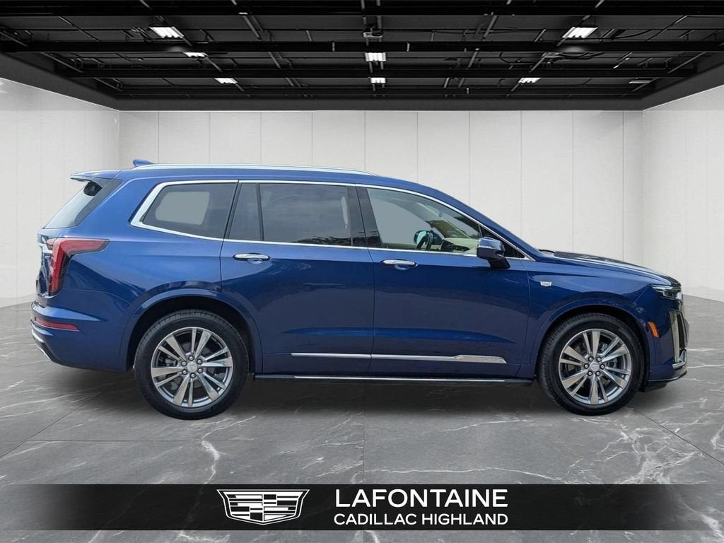 2025 Cadillac XT6 Premium Luxury