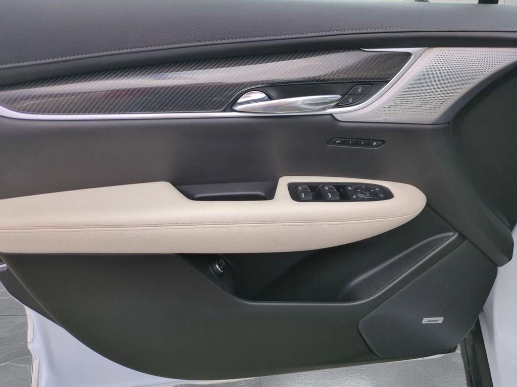 2024 Cadillac XT6 Sport