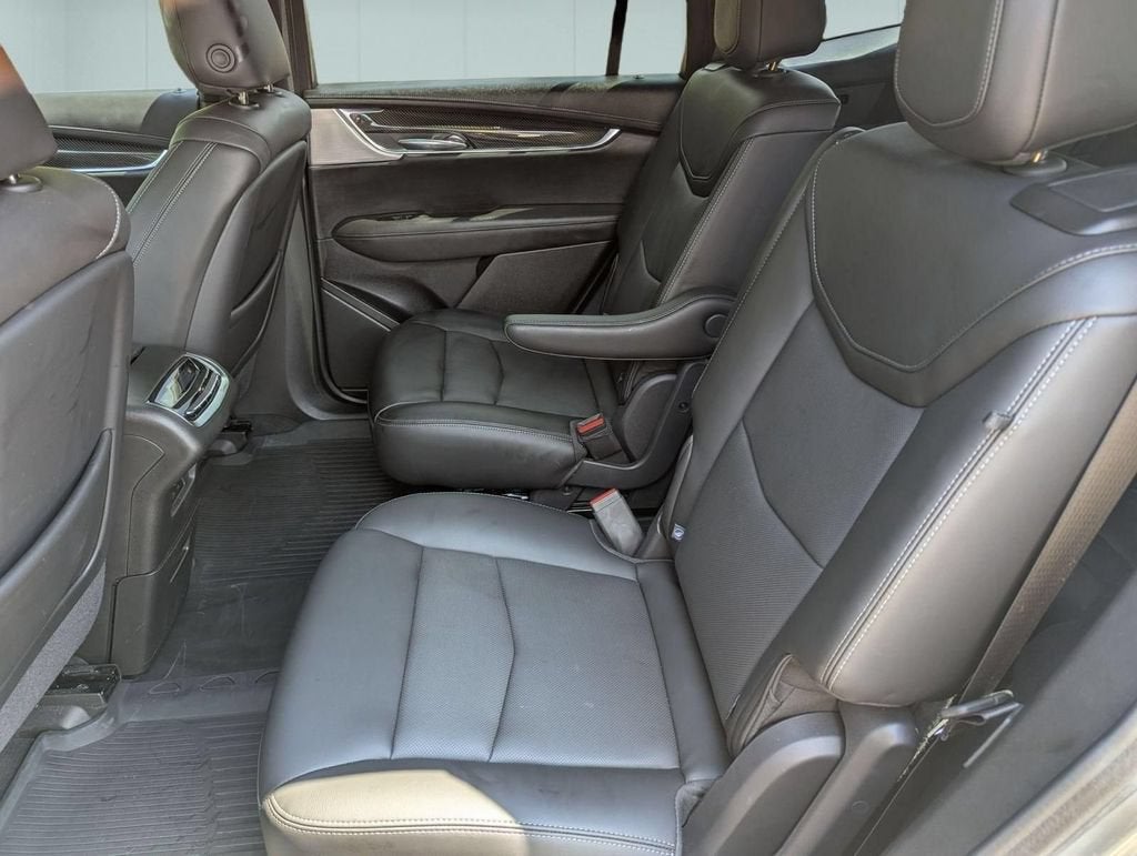 2024 Cadillac XT6 Sport