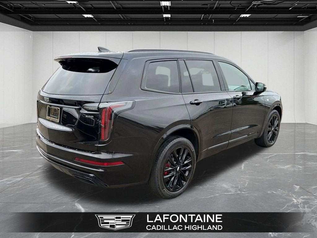 2022 Cadillac XT6 Sport