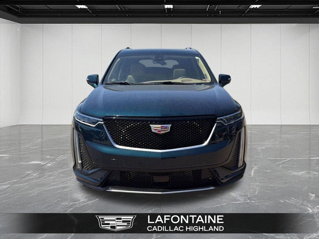 2025 Cadillac XT6 Sport