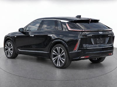 2024 Cadillac LYRIQ Luxury 1