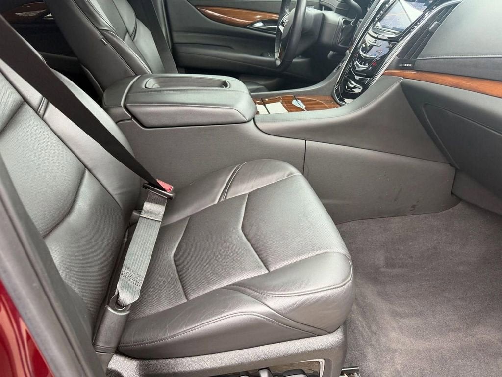 2020 Cadillac Escalade Luxury