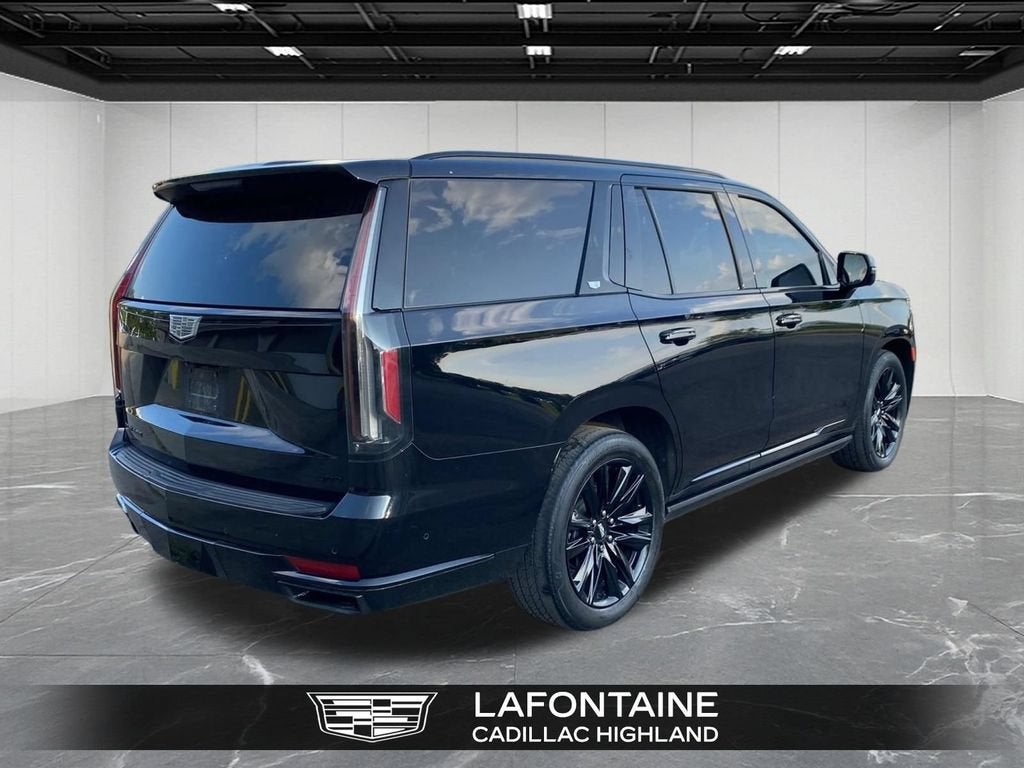 2022 Cadillac Escalade Sport