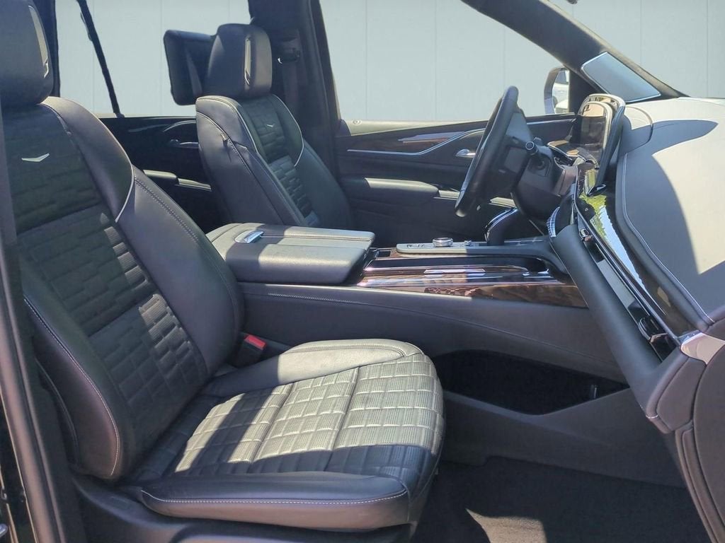 2024 Cadillac Escalade Sport Platinum