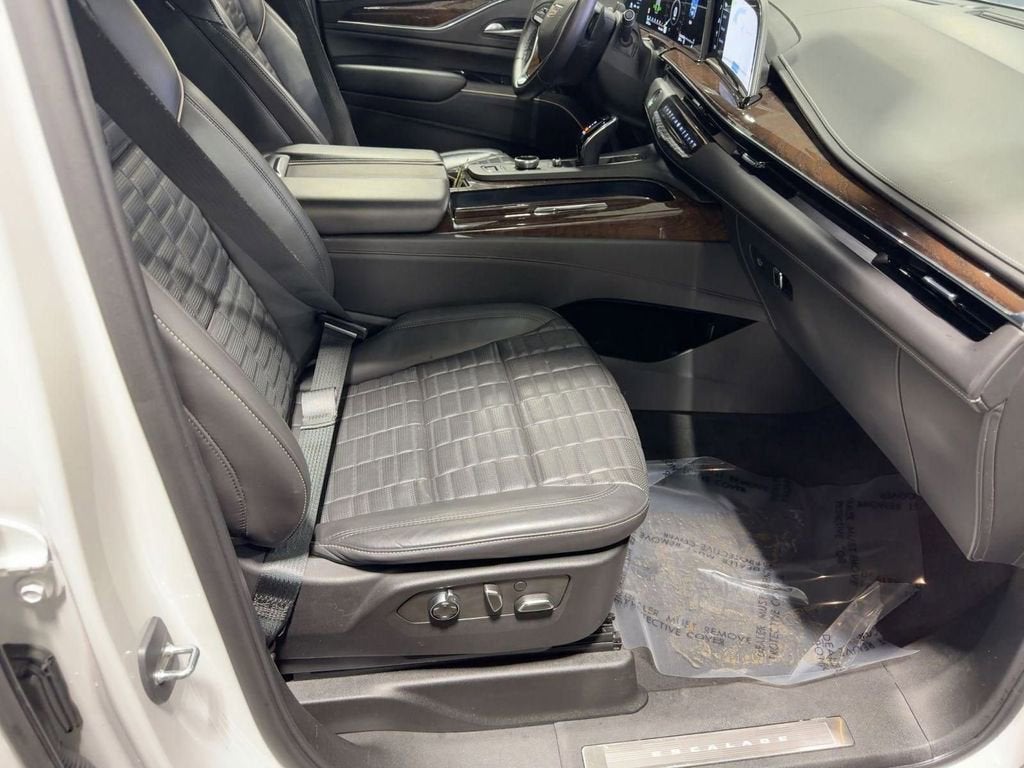 2023 Cadillac Escalade Sport Platinum