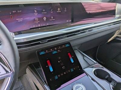 2025 Cadillac Escalade Luxury