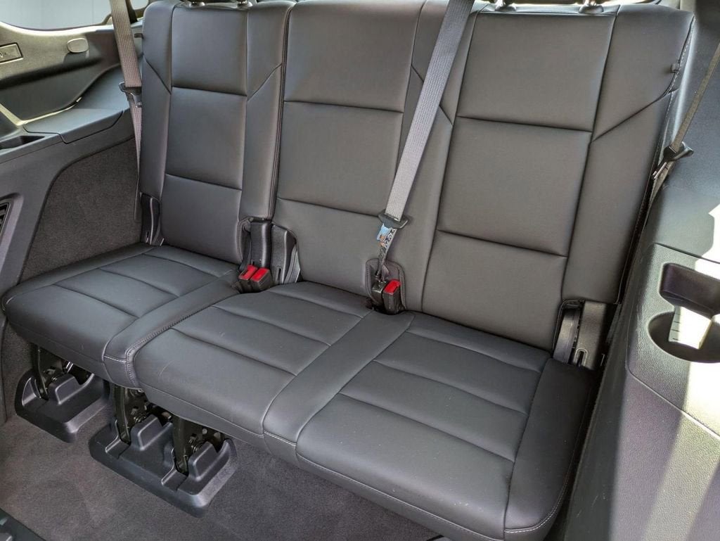 2025 Cadillac Escalade Luxury