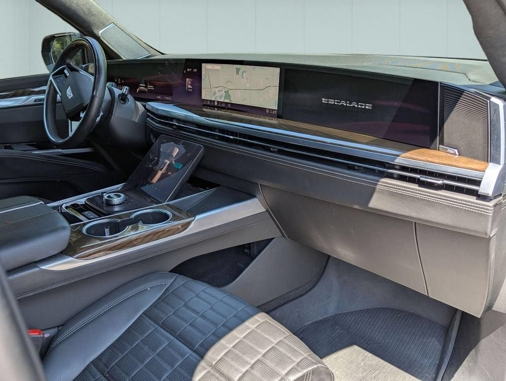 2025 Cadillac Escalade Sport Platinum
