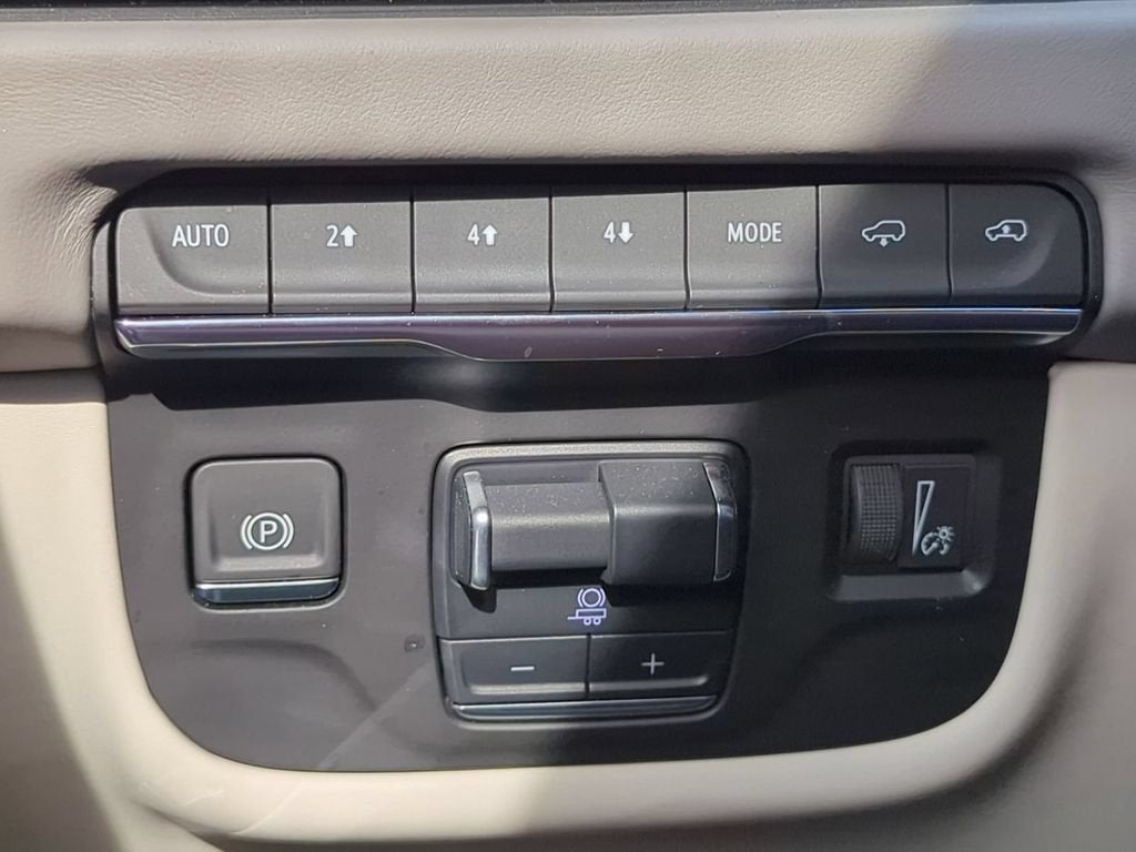 2025 Cadillac Escalade Sport Platinum